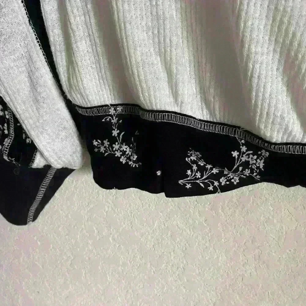 Free People printed very long